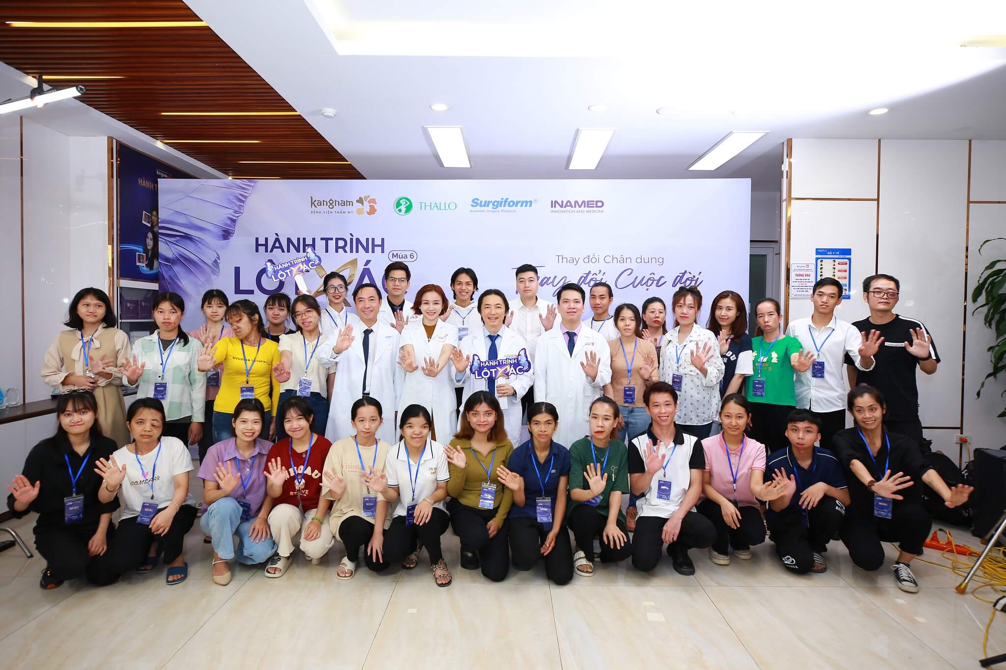 Hàng ngàn thí sinh trên khắp cả nước nộp hồ sơ tham dự