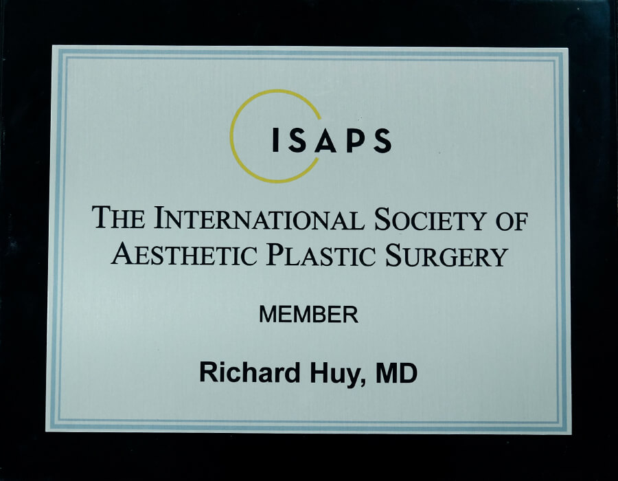 Bằng chứng nhận thành viên của Hiệp hội Phẫu thuật thẩm mỹ Quốc Tế