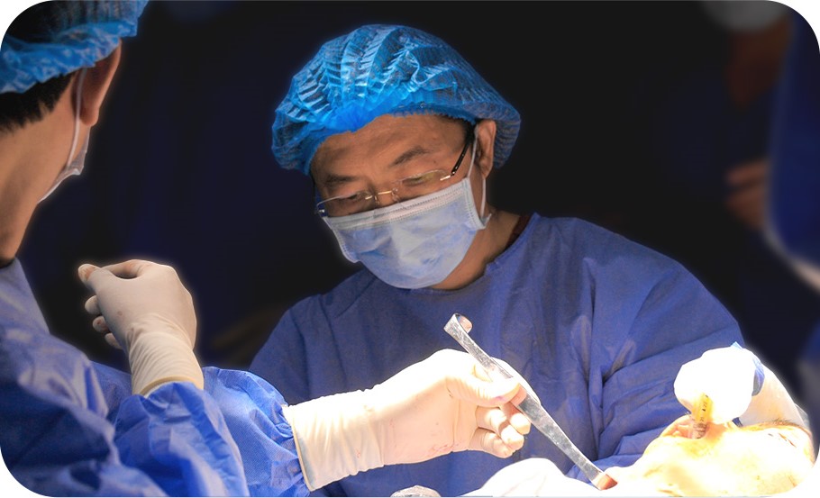 CẮT BỎ SẸO XẤU - CẤY GHÉP DA MỚI