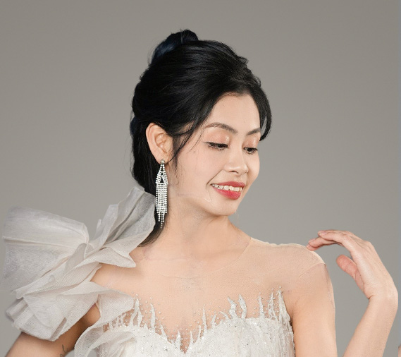 Ngoại hình hiện tại của Diệu Linh