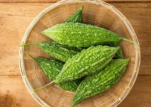 có nên đắp mặt nạ mướp đắng hàng ngày