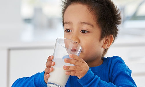 sữa giảm cân cho trẻ em béo phì