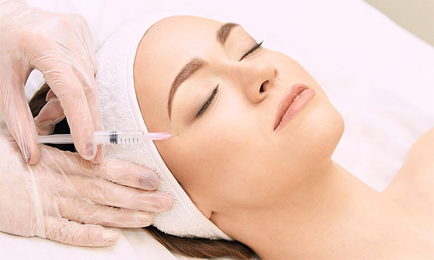 Tiêm botox xóa nhăn đuôi mắt