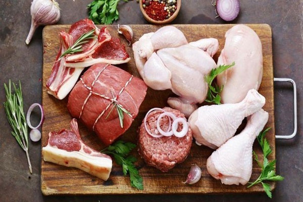 chế độ ăn sau cắt môi