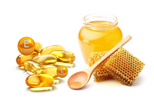 trị thâm nhũ hoa bằng mật ong và vitamin e