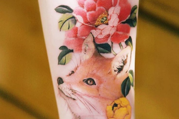 cáo và hoa tattoo đẹp
