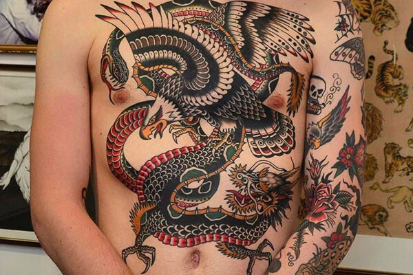đại bàng và dragon tattoo