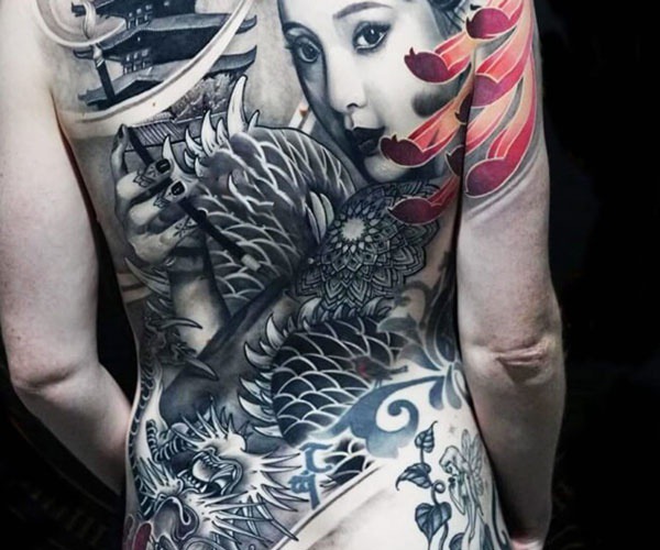 geisha và rắn tattoo 