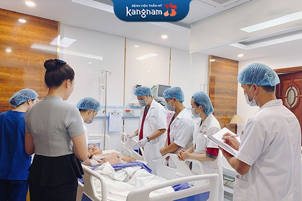 Nâng ngực bằng filler an toàn