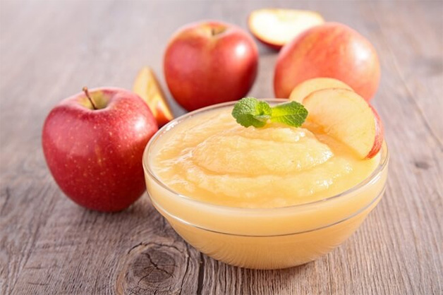 Nước sốt táo cung cấp rất nhiều dinh dưỡng cho quá trình hồi phục