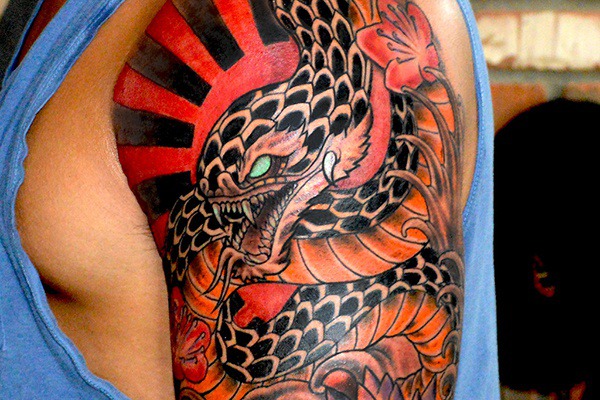 rắn nhật tattoo