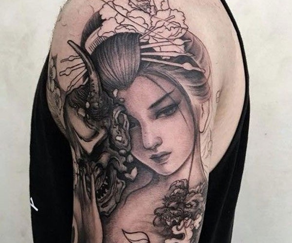 tattoo geisha và mặt quỷ