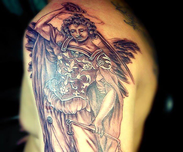 thiên thần michael tattoo
