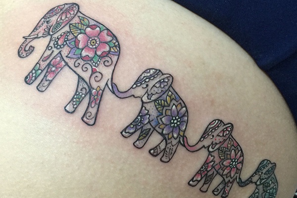 elephant family tattoo đẹp