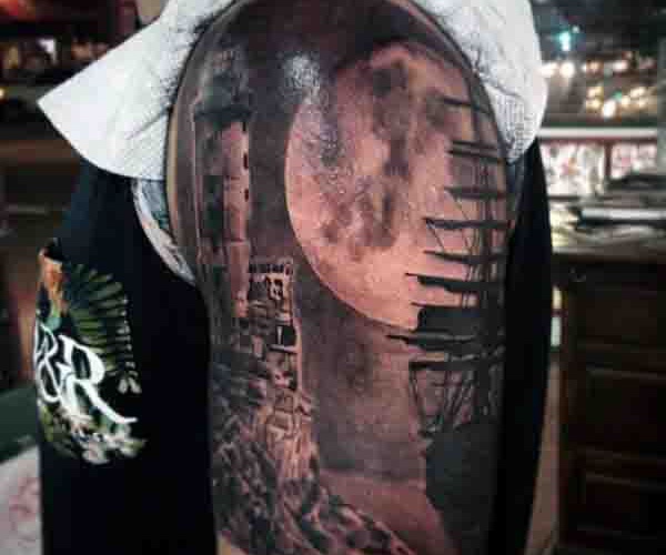 hải đăng mặt trăng tattoo đẹp