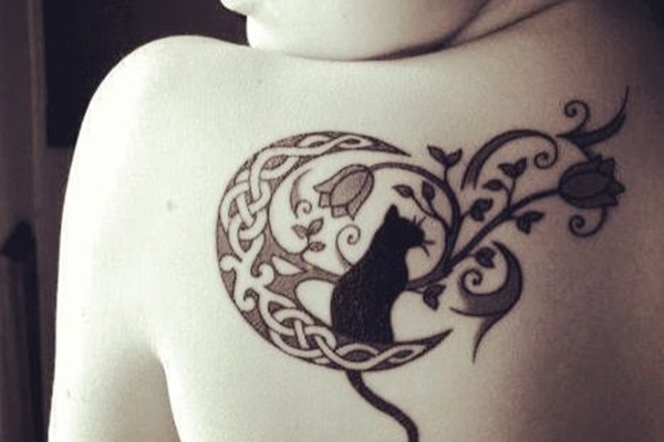 moon and cat tattoo đẹp