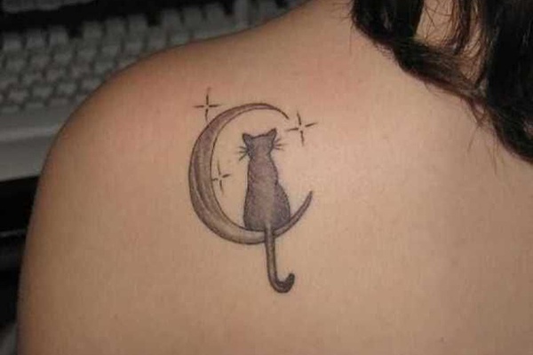 moon and cat tattoo xinh