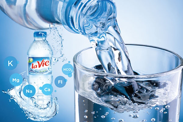 Bổ sung đủ nước sẽ giải độc tố cơ thể hiệu quả 