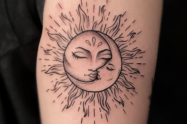 sun and moon tattoo đẹp