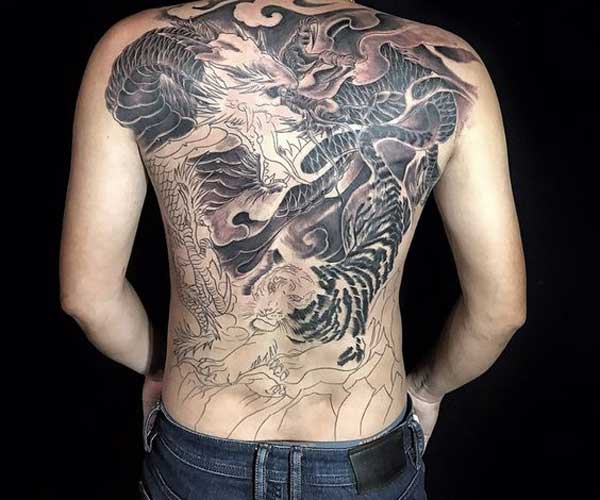 tattoo rồng và hổ