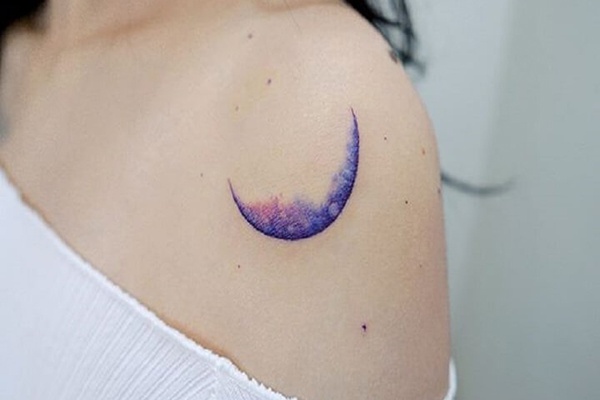 tattoo trăng khuyết xinh