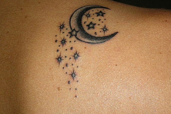 tattoo trăng sao dễ thương