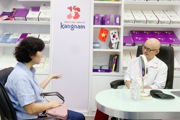 tư vấn khách hàng