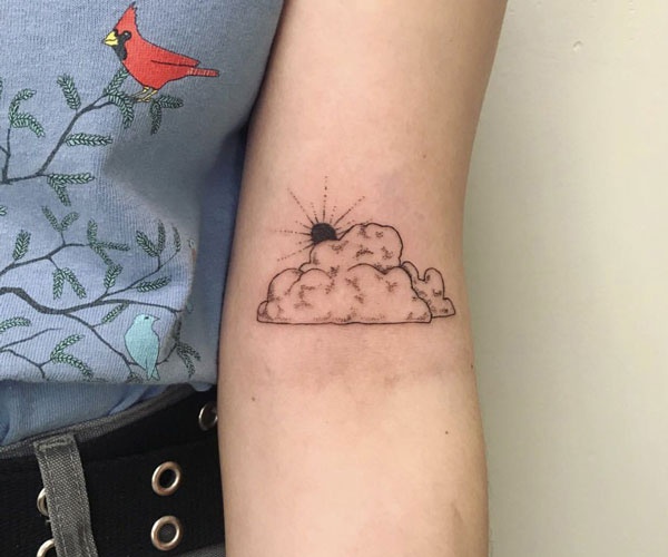 tattoo mây mặt trời 