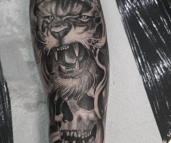 tattoo sư tử đầu lâu
