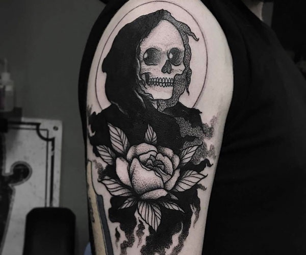 tattoo thần chết và hoa