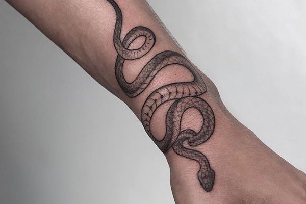 snake tattoo đẹp