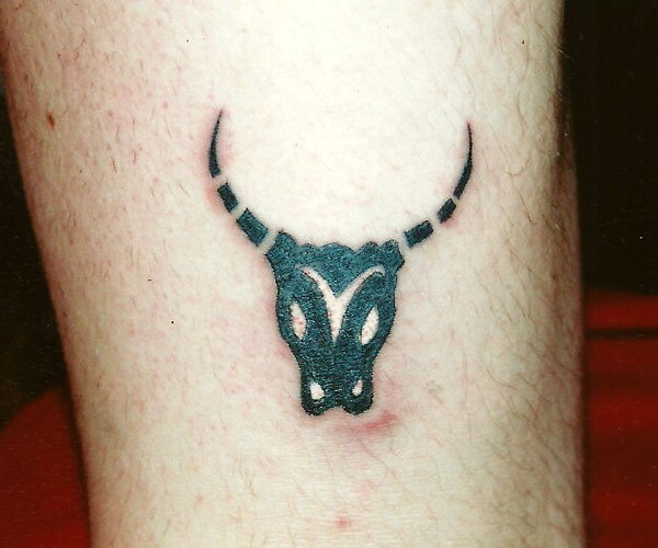 mini buffalo tattoo độc đáo