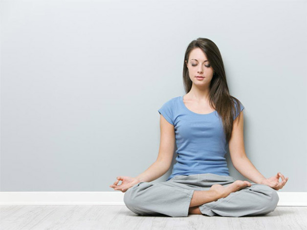 Bạn có thể tập yoga, ngồi thiền giúp đẩy nhanh quá trình hồi phục 
