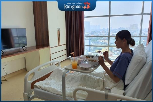 Nghỉ dưỡng 1 ngày trước khi thực hiện phẫu thuật và 3 ngày 2 đêm sau khi phẫu thuật tại Kangnam