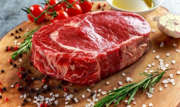 Cắt mí kiêng ăn thịt bò bao lâu?
