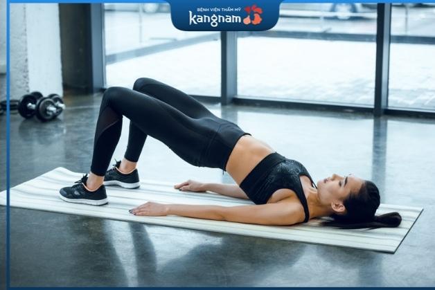 Yoga cây cầu làm gọn bụng và chữa bệnh đau lưng