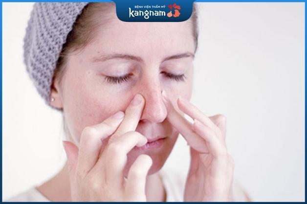 Massage vào trực tiếp huyệt vị khu vực mũi có thể làm hình dáng mũi thay đổi