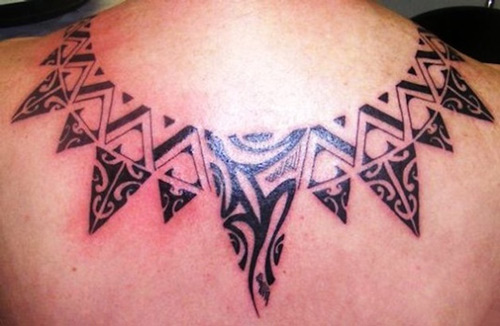 Hình xăm maori vòng cổ