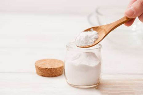 Bảo quản baking soda trong lọ thủy tinh để không làm biến chất