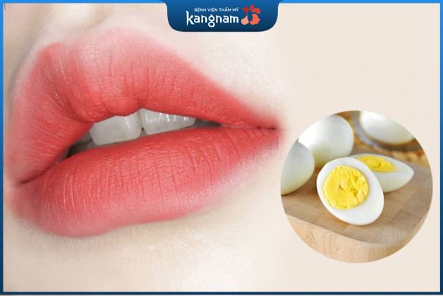 Ăn quá nhiều trứng sau khi vừa phun môi cũng sẽ khiến đôi môi chậm bong hơn