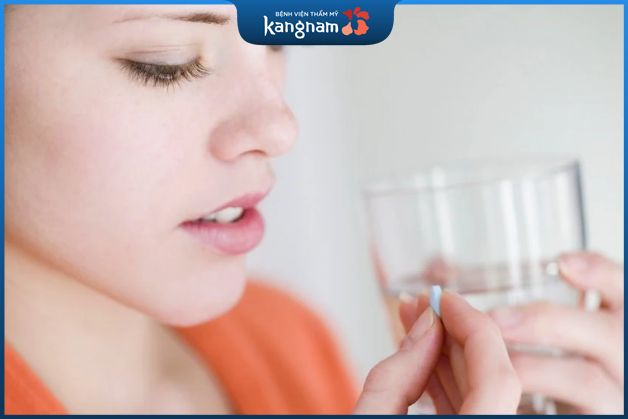 Cẩn trọng khi uống collagen sau khi phun môi