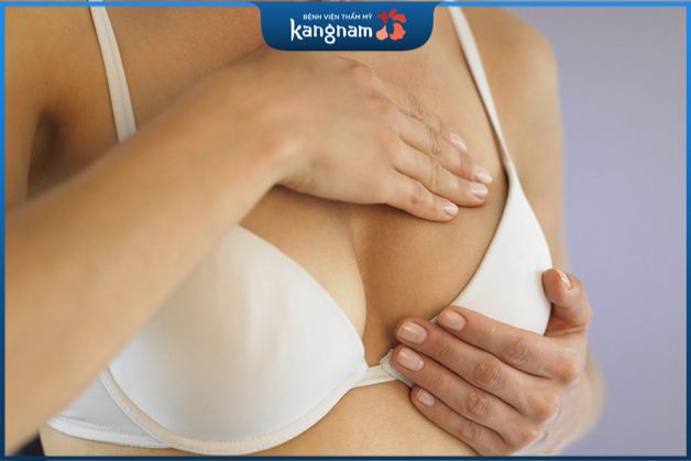 Massage ngực trị nâng ngực rạn da