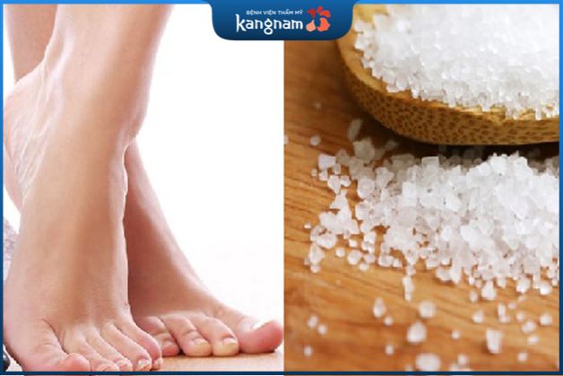 Phèn chua là một loại muối có tính axit cao, có khả năng kháng khuẩn và khử mùi
