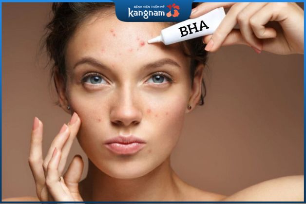 BHA (Beta Hydroxy Acid) có khả năng trị mụn đáng kể nhờ tính kháng khuẩn của nó