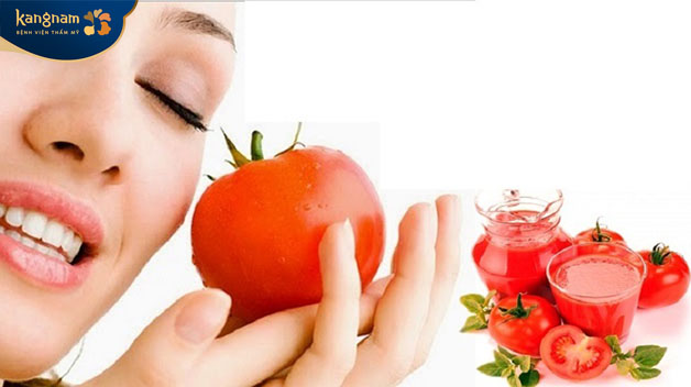 Ngoài đắp mặt nạ cà chua nên uống nước ép để cải thiện từ bên trong