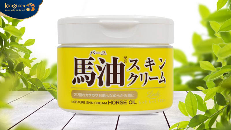 Kem dưỡng Loshi Horse Oil Moisture Skin Cream kem dưỡng có công dụng thu nhỏ lỗ chân lông