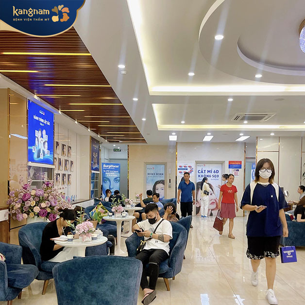 Kangnam Nghệ An với lượng khách hàng đông đảo 