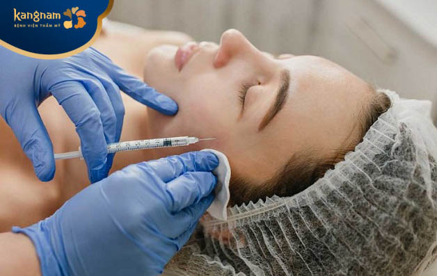 Tiêm botox làm căng da mặt phương pháp thẩm mỹ sử dụng botulinum A để làm trẻ hóa da
