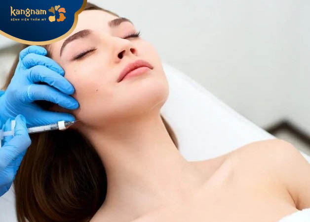 Tay nghề của người tiêm botox kém có thể gây ra biến chứng sau tiêm