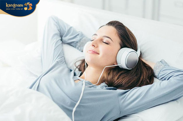 Hãy tìm cách giữ cho mình tư thế ngủ nằm ngửa 